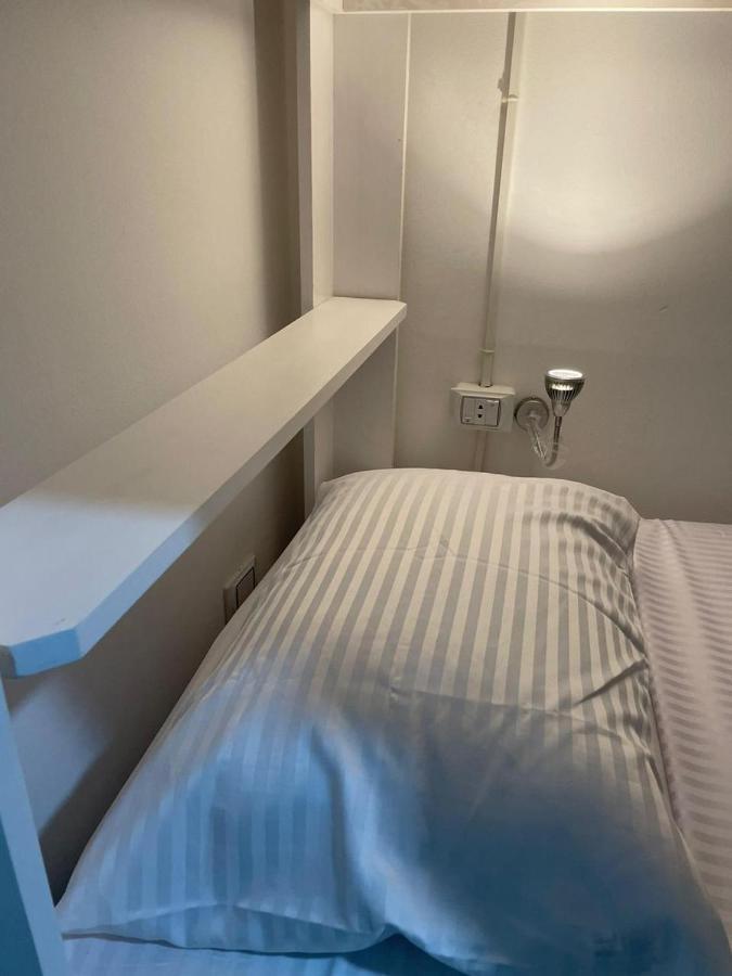 Serafy City Center Hostel And Pool For Foreigners Adults Only 洪加達 外观 照片